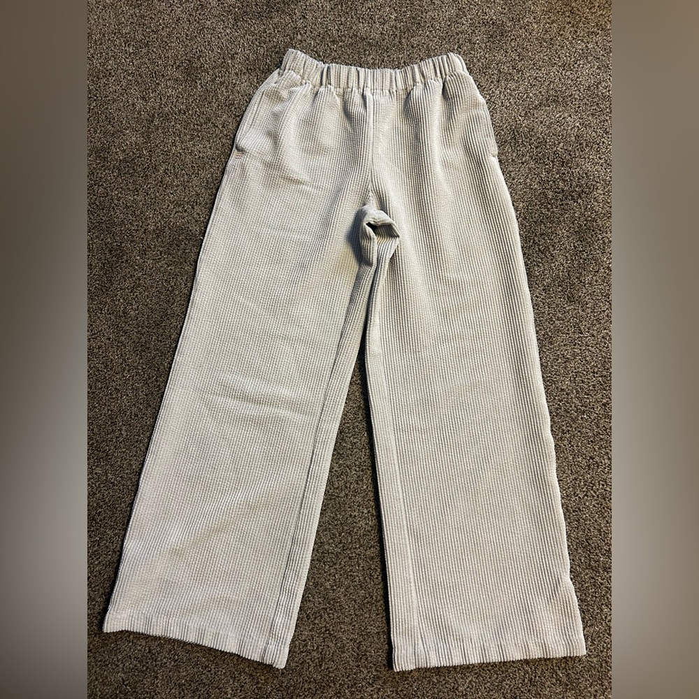 BDG Light Gray Ribbed Sweats